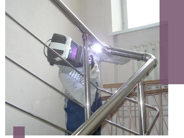 Монтаж перил и ограждений качественно в Людинове