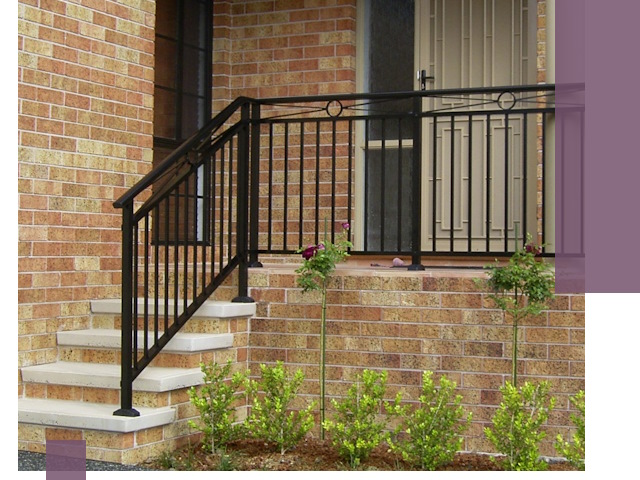 Уличные перила из металла под ключ в Людинове