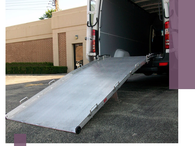 Мобильные пандусы в Людинове — производство, монтаж и аренда