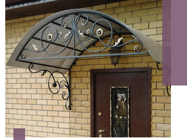 Изготовление козырьков из металла под ключ в Людинове