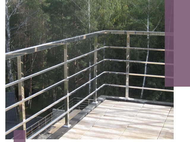 Парапеты из нержавеющей стали в Людинове — изготовление и монтаж